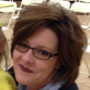 Meet your Posher, Stacy